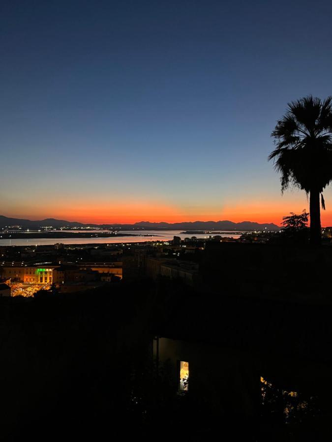 Antica Dimora La Madonnina, Residenza Storica Con Vista Incantevole A Cagliari公寓 外观 照片